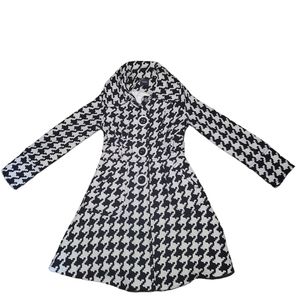 Women's small houndstooth peacoat